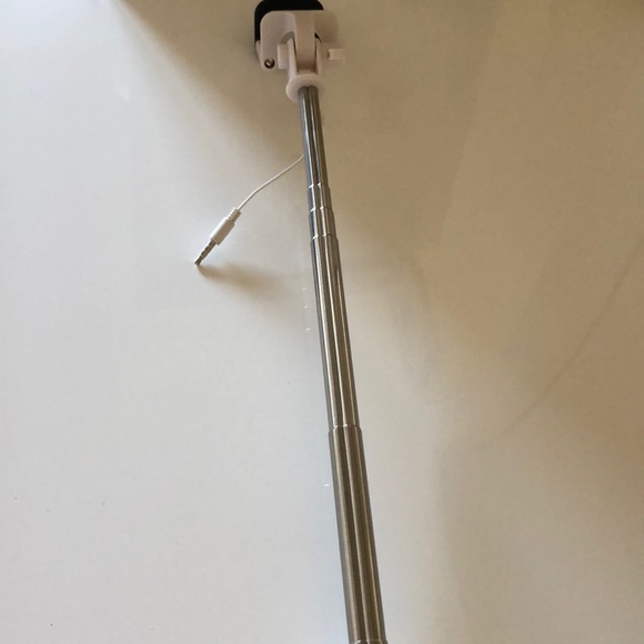 Cell Phone Pink and Black Foldable Camera Holder - Picture 6 of 6